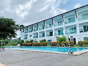 Hotel Seoul Clark Field 3*,  Philippinen